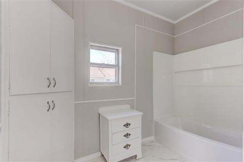 312 E Jefferson, Crescent, OK 73028 photo 21