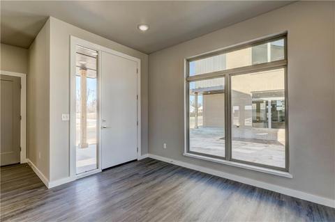 802 E Lockheed Dr, Midwest City, OK 73110 photo 3