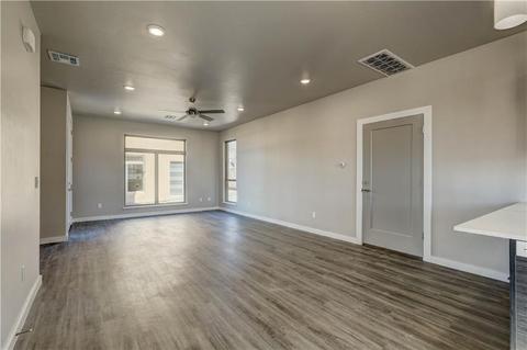 802 E Lockheed Dr, Midwest City, OK 73110 photo 7