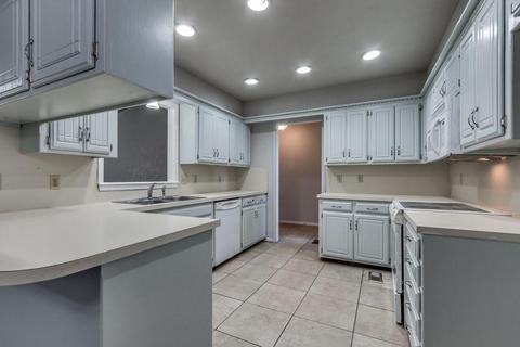 14312 Smithurst, Edmond, OK 73013 photo 12