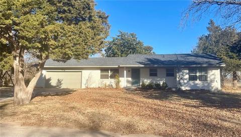109 E Larry Rd, Shawnee, OK 74804 photo 2