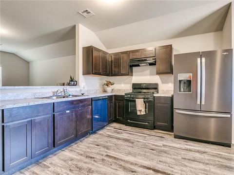 511 Jentry Dr, Tuttle, OK 73089 photo 9