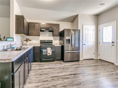 511 Jentry Dr, Tuttle, OK 73089 photo 8