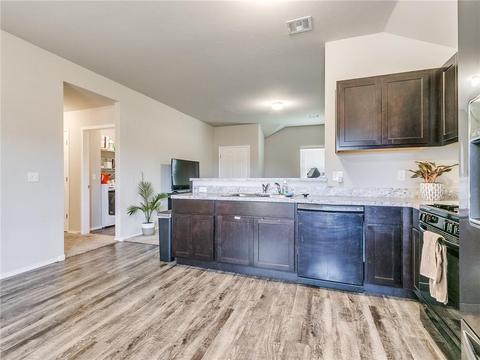 511 Jentry Dr, Tuttle, OK 73089 photo 10
