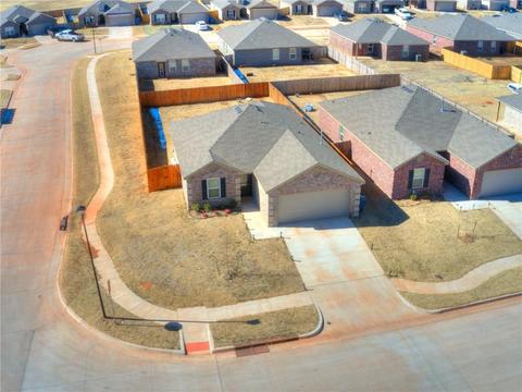 511 Jentry Dr, Tuttle, OK 73089 photo 3