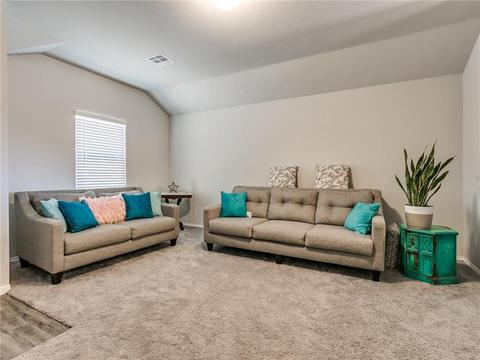 511 Jentry Dr, Tuttle, OK 73089 photo 5