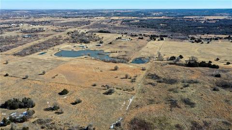 1818 Rosebud Ln, Cushing, OK 74023 photo 9
