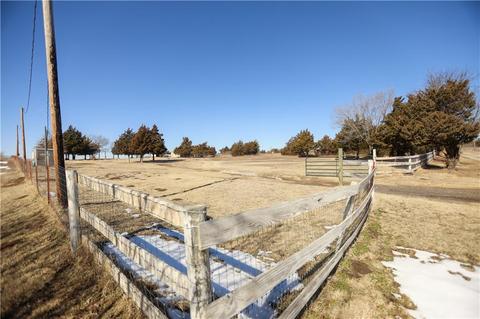 1818 Rosebud Ln, Cushing, OK 74023 photo 19