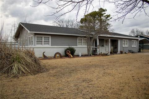107 N Evergreen Dr, Davis, OK 73030 photo 2