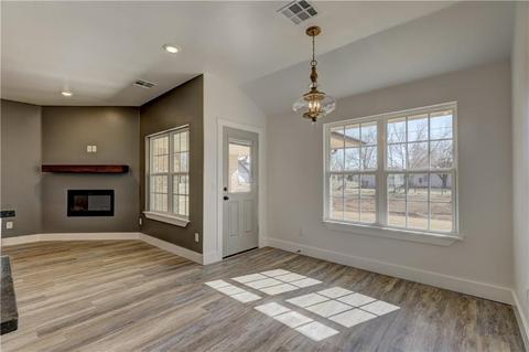 202 W Pine St, Tuttle, OK 73089 photo 13