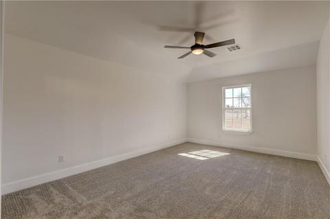 202 W Pine St, Tuttle, OK 73089 photo 16