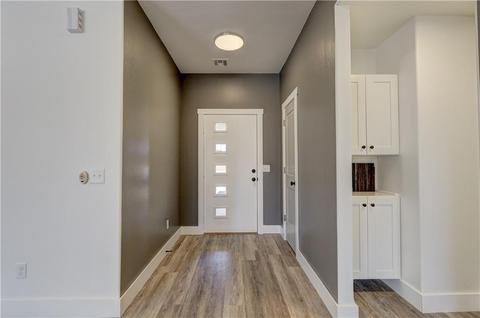 202 W Pine St, Tuttle, OK 73089 photo 4