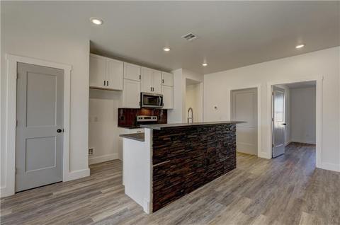 202 W Pine St, Tuttle, OK 73089 photo 9