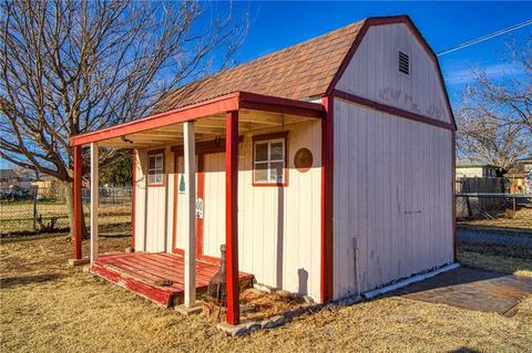 1007 Loyadell St, Altus, OK 73521 photo 32