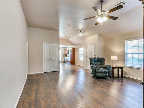 3604 Green Apple Pl, Moore, OK 73160 photo 11