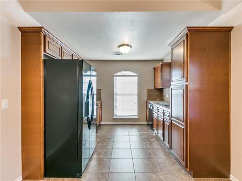 3604 Green Apple Pl, Moore, OK 73160 photo 5