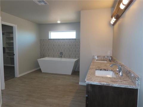 1117 S Czech Hall Rd, Tuttle, OK 73089 photo 15