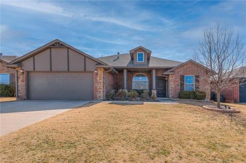 716 Manhattan Dr, Moore, OK 73160 photo 1