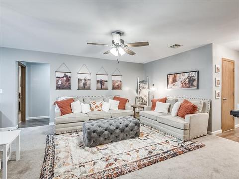 535 E Juniper Ln, Mustang, OK 73064 photo 8
