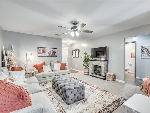 535 E Juniper Ln, Mustang, OK 73064 photo 9