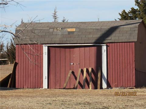 13700 Iron Rd, Mcloud, OK 74851 photo 8