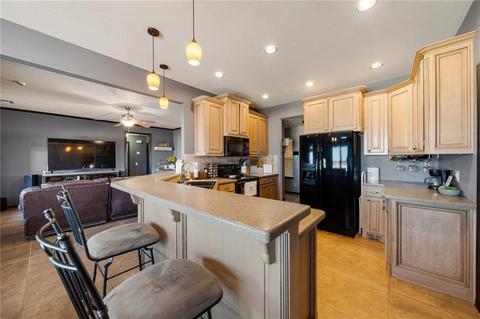 1301 Kingston St, Tuttle, OK 73089 photo 11