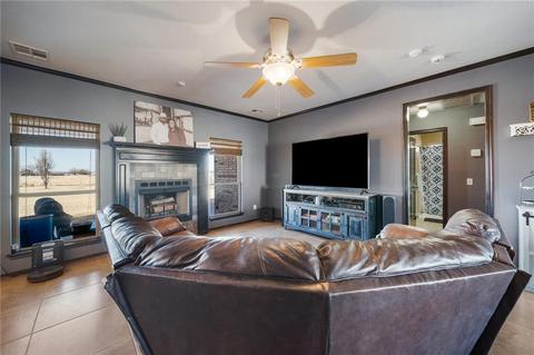 1301 Kingston St, Tuttle, OK 73089 photo 6