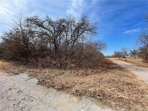 0 Lot 13 Oak Springs Rd, Harrah, OK 73045