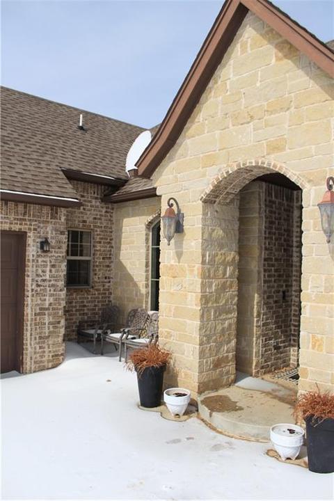 4611 Riverside Dr, Tuttle, OK 73089 photo 2