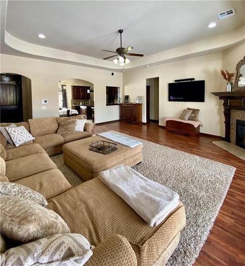 4611 Riverside Dr, Tuttle, OK 73089 photo 6