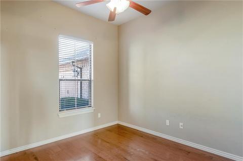 905 Kelsi Dr, Moore, OK 73160 photo 30