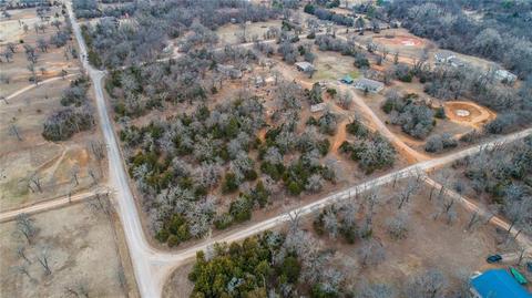 30301 Hickory Park Rd, Mcloud, OK 74851 photo 2