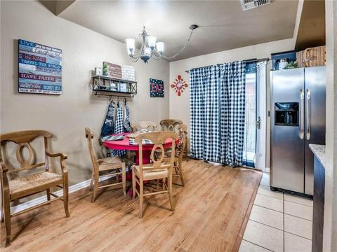 2314 Cedar Brook Dr, Moore, OK 73160 photo 6