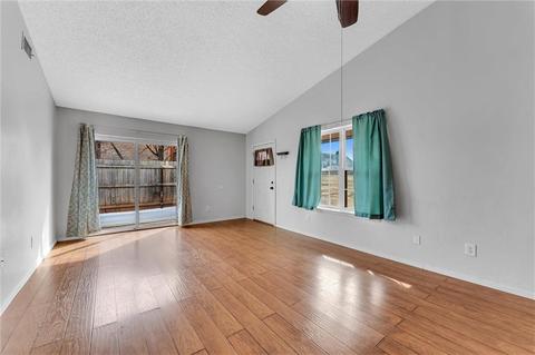 912 N Grady, Altus, OK 73521 photo 4