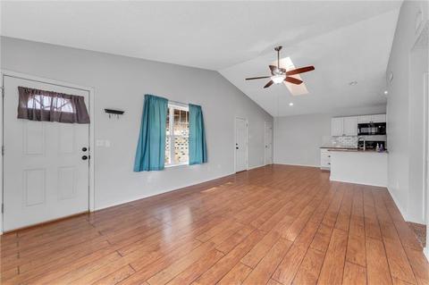 912 N Grady, Altus, OK 73521 photo 3