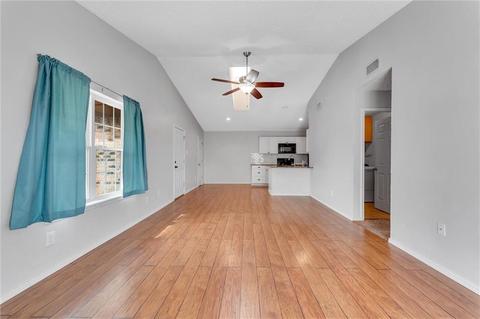 912 N Grady, Altus, OK 73521 photo 2