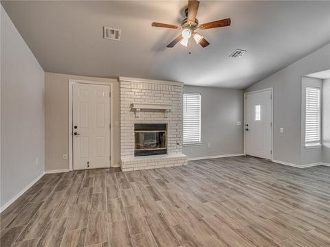 1701 SW 20th St, Moore, OK 73170 photo 10
