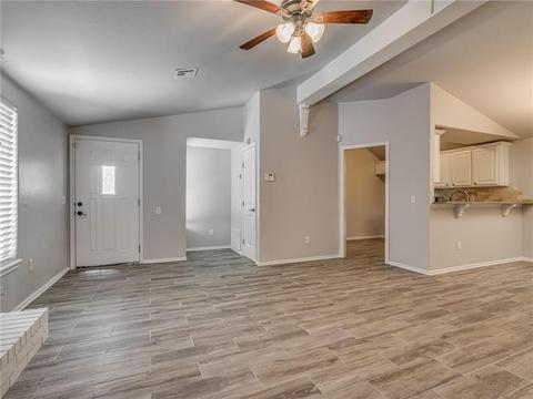 1701 SW 20th St, Moore, OK 73170 photo 4