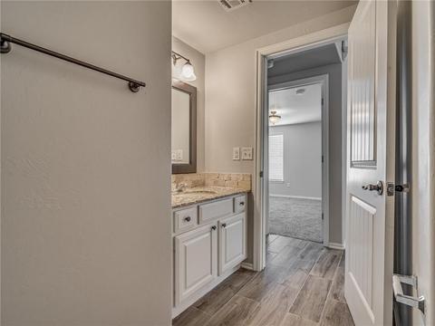 1701 SW 20th St, Moore, OK 73170 photo 27