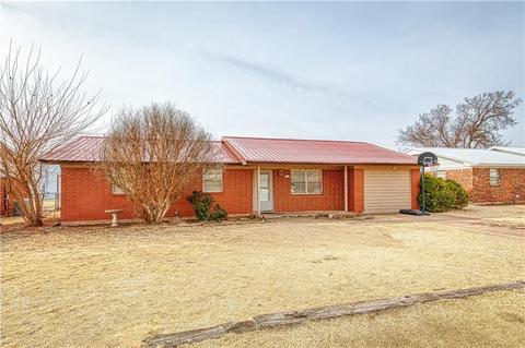618 E Benton Ave, Sayre, OK 73662 photo 1