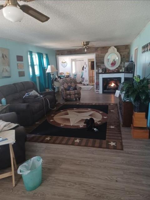 203 E Texas St, Walters, OK 73572 photo 2