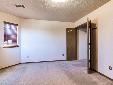2129 Lakecrest Dr, Moore, OK 73170 photo 24