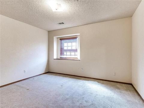 2129 Lakecrest Dr, Moore, OK 73170 photo 18