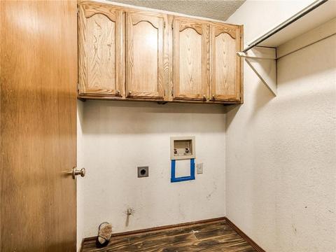 2129 Lakecrest Dr, Moore, OK 73170 photo 7