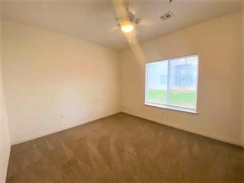 Undisclosed, Norman, OK 73071 photo 8
