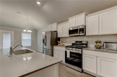 3829 Central Park Dr, Moore, OK 73160 photo 12