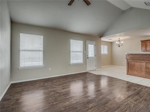 504 NW Elm Ave, Cache, OK 73527 photo 5