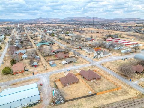 504 NW Elm Ave, Cache, OK 73527 photo 31