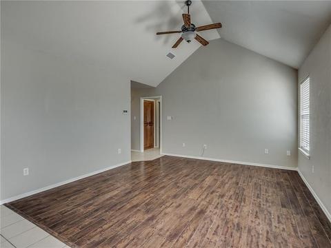 504 NW Elm Ave, Cache, OK 73527 photo 7