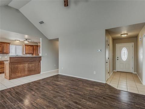 504 NW Elm Ave, Cache, OK 73527 photo 6